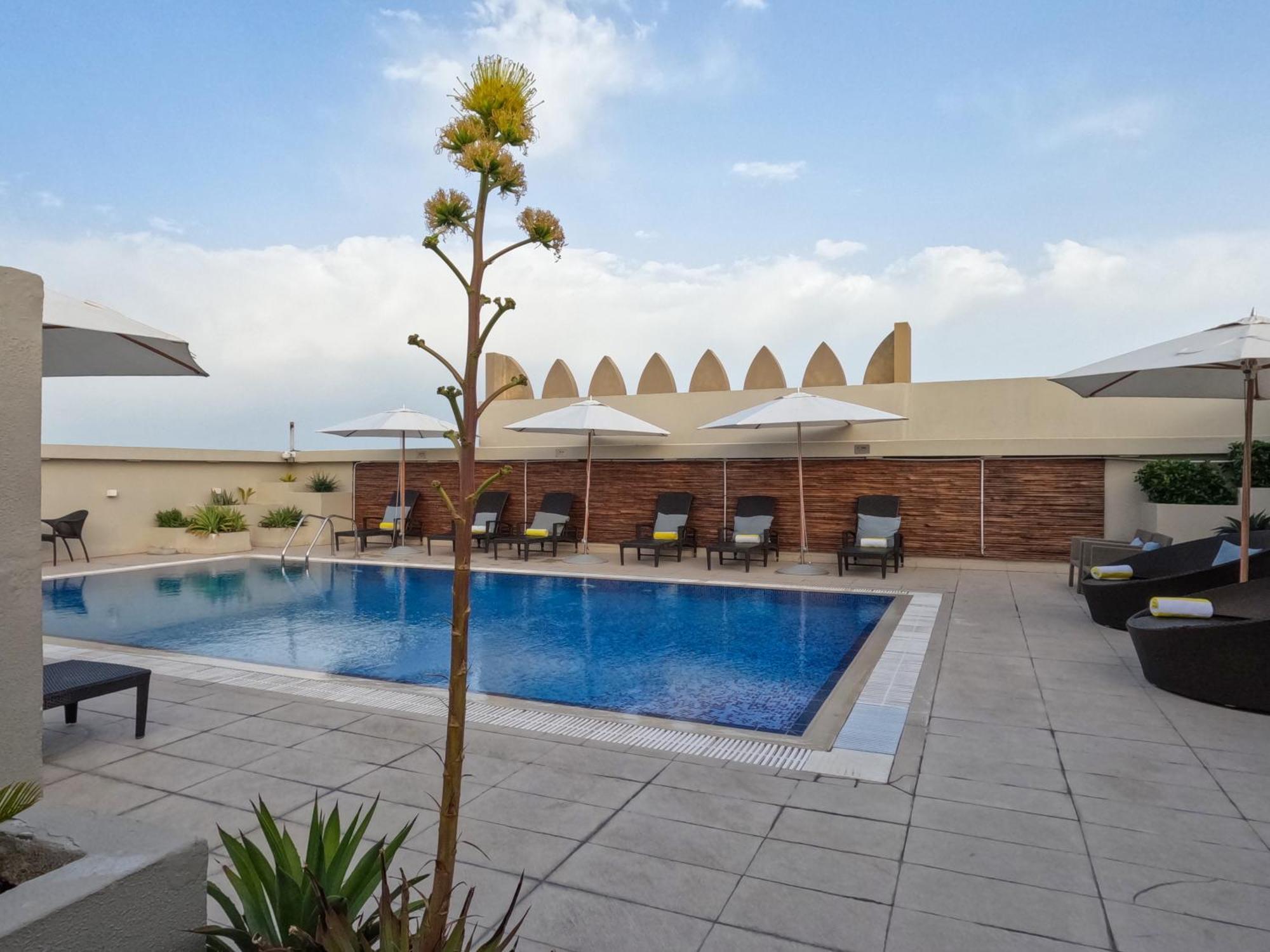 TIME Rako Hotel Al Wakrah Exteriör bild