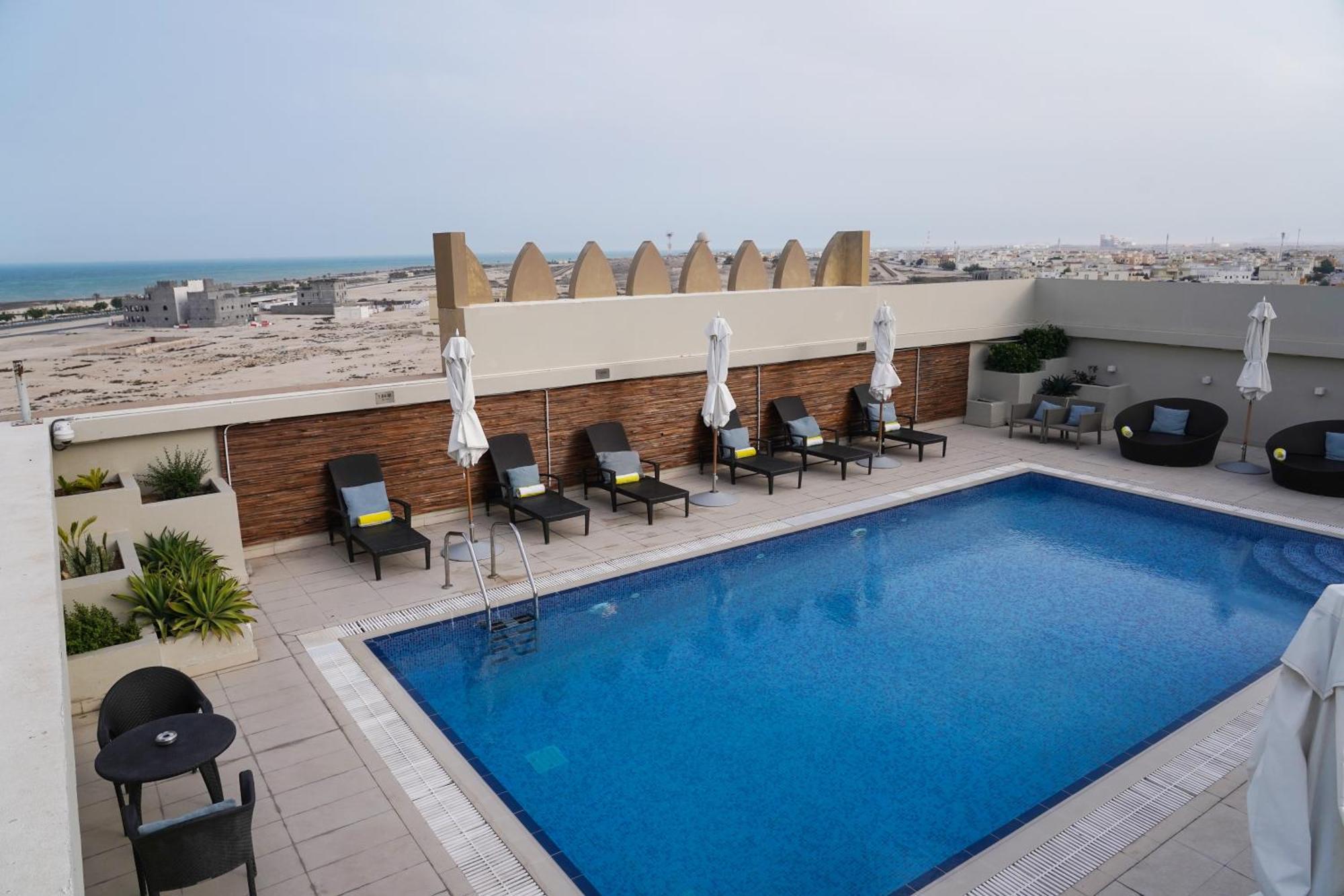 TIME Rako Hotel Al Wakrah Exteriör bild